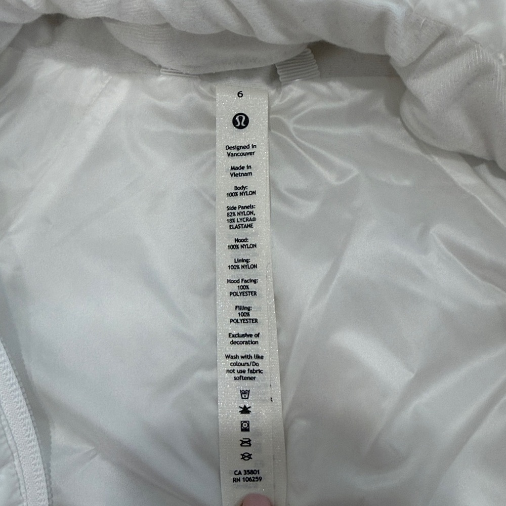 Lululemon White Quilted Hooded Vest - Picture 4 of 9